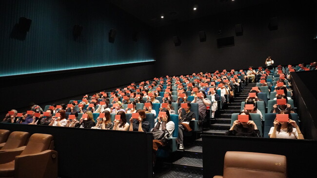 映画レーベル「NOTHNG NEW」最新作 『〇〇式』満席スタートで全国上映開始！近藤亮太監督、主演・九十九黄助、ジャガモンド斉藤が舞台挨拶に登壇！
