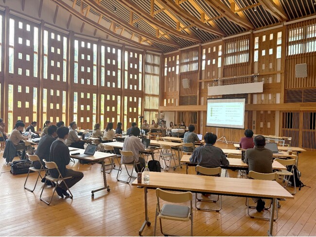 生成AIとコンテンツマーケティングで地方創生に挑戦！西粟倉村での合宿型企業研修を通じた、実践的な地域活性化支援
