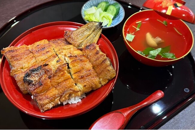 大阪発のうなぎ料理専門店が関東初進出! “蒸さない”関西風で好評 東京・中目黒に「地焼鰻 寝床」