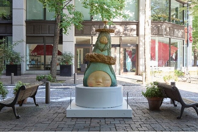 丸の内仲通りで国内外の近現代アートに出会う、触れる　「第44回 丸の内ストリートギャラリー」を開催