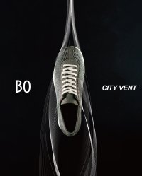 通気性素材「SUPER MESH」で真夏も快適な足元に！酷暑を制する“換気するスニーカー”「CITY VENT」発売