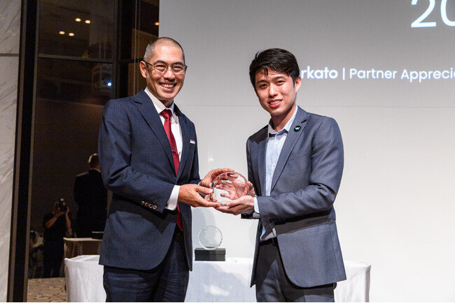 Workatoの 「SI Partner of the Year」を受賞し、日本で唯一のプラチナパートナーに昇格