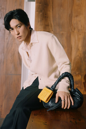 「フェンディ スパイ」の発売を記念して、目黒蓮を起用したスペシャルムービーを公開!