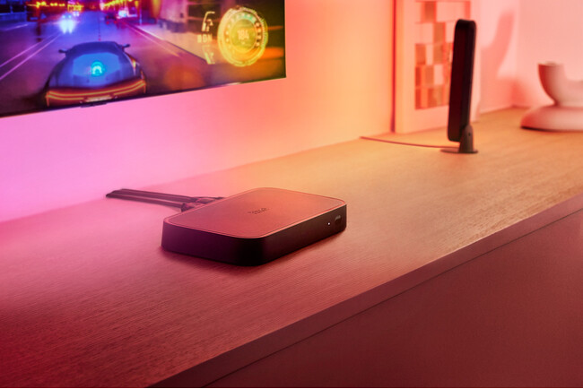 Philips Hue、最新規格HDMI2.1対応エンタメ専用デバイス「Philips Hue Play HDMI シンクボックス8K」新発売