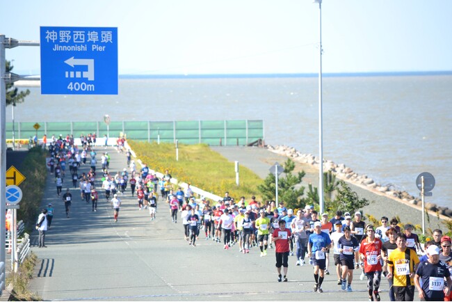 三河湾の潮風を感じて走ろう！　豊橋みなとシティマラソンの参加者募集が７月４日からスタートしています