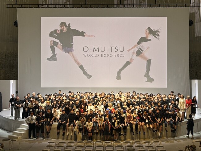 大阪ビューティーアートの学生が「O-MU-TSU WORLD EXPO」ネイルスタッフとして大阪・関西万博に参加！【大阪ビューティーアート専門学校】