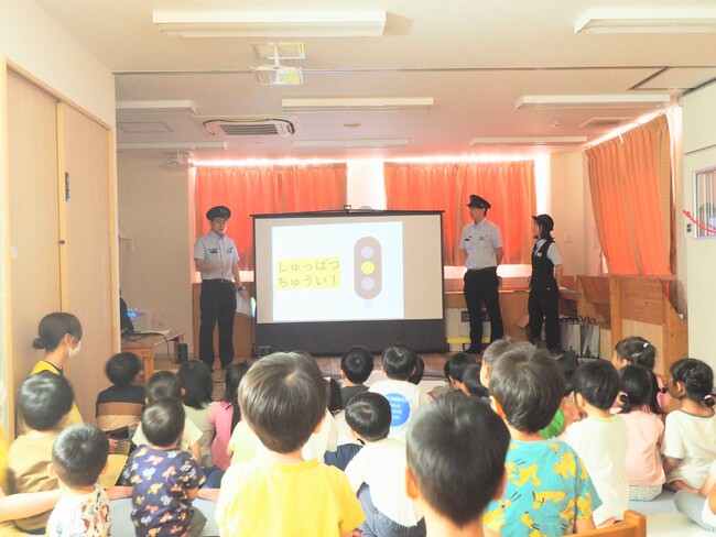 JR東日本の職員が“先生”に！　「JR東日本 × ライクキッズ」幼児向け鉄道マナー教室　開催レポート