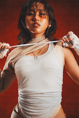 タイを代表するラッパーMILLI、待望のセカンドアルバム『HEAVYWEIGHT』リリース！Awich、新しい学校のリーダーズ、アヴァンギャルディら日本のトップアーティストと豪華コラボレーションも実現
