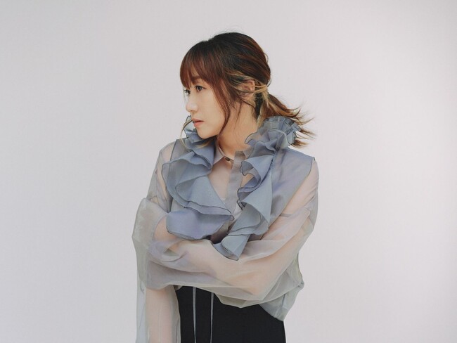 矢井田 瞳、25周年イヤーにおくる約3年振り13枚目のアルバム『DOORS』8/20リリース決定！25周年特設サイトで新ビジュアルとお祝いコメントを公開