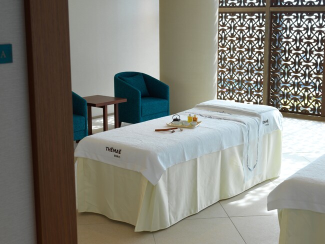 【鶴雅グループ創業70周年記念】「しこつ湖 鶴雅別荘 碧の座」で特別なご褒美旅行を！エステブランド「THEMAE（テマエ）」トリートメント＆特典付き宿泊プランを販売開始