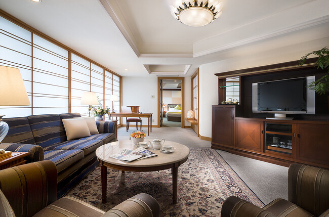 【リーガロイヤルホテル京都】五山の送り火「船形」を望む ロイヤルスイートステイプラン ～送り火ディナー付～ 販売