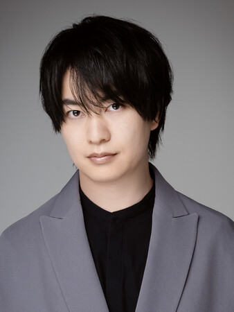 「Dr.STONE」石神千空 役の声優・小林裕介さんが母校へ！ 8/3（日）はAMGでアフレコ体験をしよう