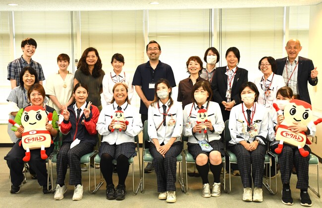 【東京都板橋区】地域の見守りの活性化につながる新企画「ヤクルトレディ座談会」を開催