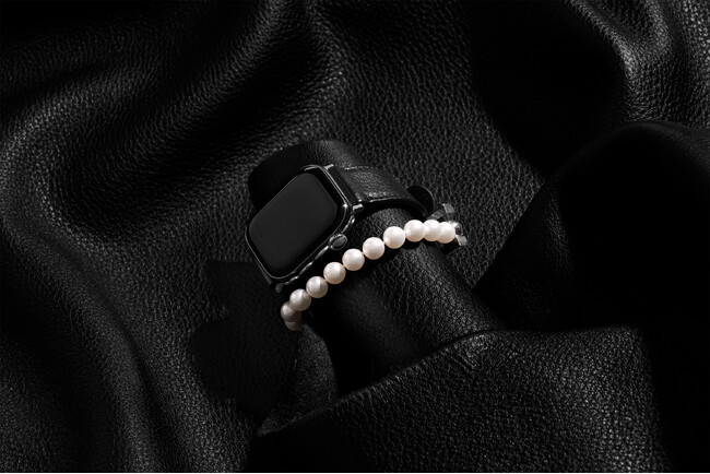 【objcts.io】パールとレザーでスタイルを格上げ。新作Apple Watchバンド3型を期間限定で受注販売。