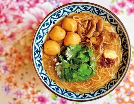 【麺線屋formosa】豪華台湾魚団子入り麺線