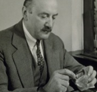 ブランド創始者「ラザール・キャプラン」生誕142周年１世紀を超えて受け継がれる至高の輝き