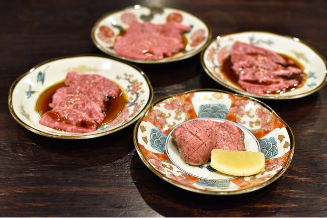原材料高、人件費高騰。逆風吹き荒れる飲食業界に、逆張りの成長戦略！元祖390円均一焼肉「肉屋金星　福島店」(株)ブリッジフォー、同業態初のフランチャイズに挑む！