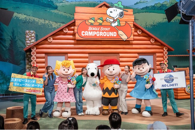 パーク開業当初から大人気の 『スヌーピー・スタジオ』 のリニューアルオープンを祝って、スヌーピーと『PEANUTS』の仲間たちを愛するファンとクルーが大集合！２０２５年７月１８日（金） リオープン