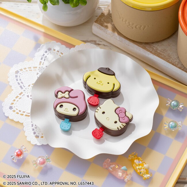 「サンリオキャラクターズチョコレート」型のミニチュアコスメ！？やさしいチョコレートの香りの保湿バームが登場！