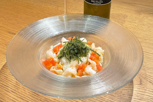 【夏限定メニュー】新宿三丁目 ナチュラルワイン×創作沖縄料理『BISTRO CHURA（ビストロ ちゅら）』から冷製そばを期間限定で新発売