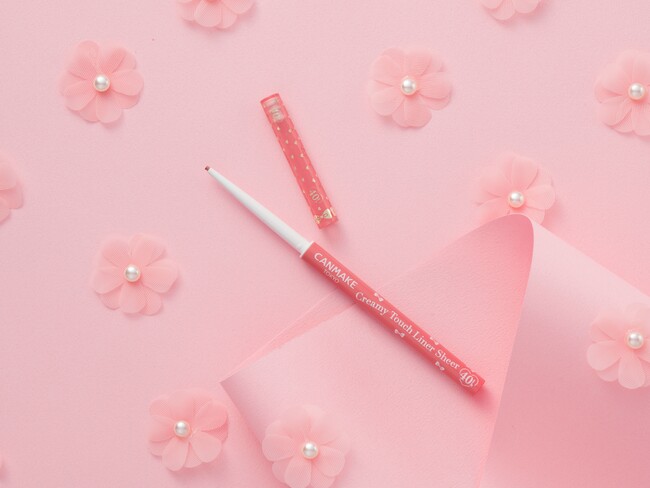 【キャンメイク40周年記念アイテム】大人気アイライナー「クリーミータッチライナー」からシアータイプが登場！2025年7月下旬より先行発売