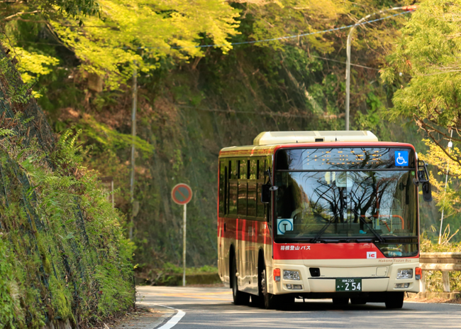 箱根登山バスに「ウルトラファインバブル」温水洗浄機導入
