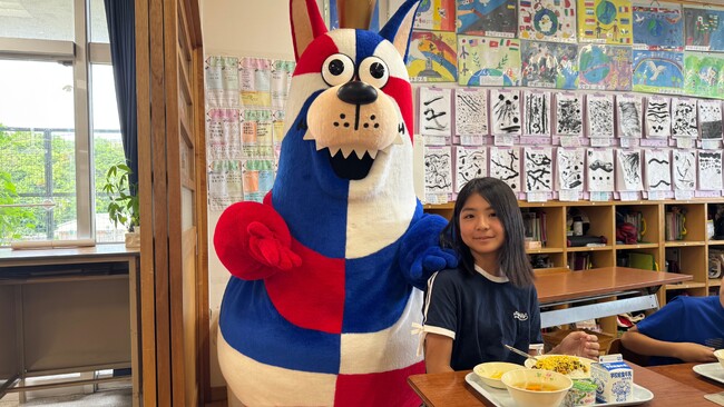 健康レシピコンテスト最優秀賞受賞「キングス丼」が学校給食で提供されました