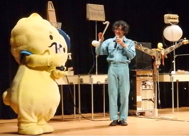 坂井ほや丸　明和電機ライブにゲスト出演