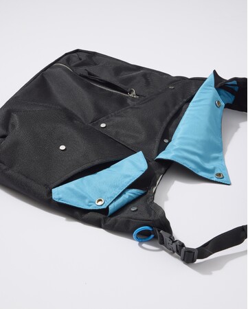 【高島屋】2つのセレクトショップが異色のコラボレート！〈SYUMAN.〉バッグ　7月30日（水）新発売