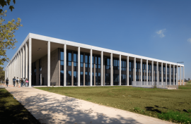 ビオメディコ大学キャンパス(KUBO)の写真 ビオメディコ大学キャンパス(KUBO)の写真