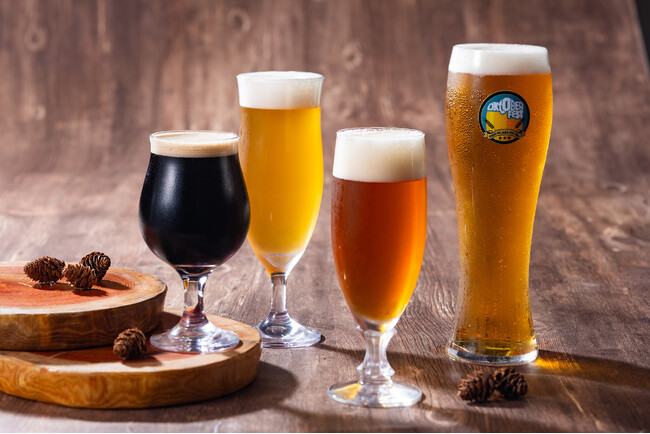 最大16種類のクラフトビールとフードペアリングを楽しめる！オクトーバーフェスト2025を9月1日（月）より開催。気軽につまめるフードメニューも12種類ラインナップ
