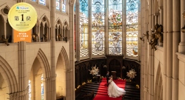 2025年神奈川県ゲスト満足度1位受賞！首都圏最大級の大聖堂と美食・好立地で愛されるカサ・デ・アンジェラ馬車道が“おもてなし重視”の花嫁たちから圧倒的支持を獲得