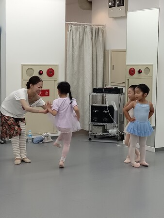 村田 莉菜/トルコ国立アンタルヤ州立劇場 による【プレキッズ 夏期講習】が開催されました
