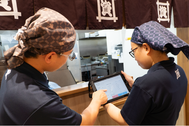 資さんうどん、「HANZO 原価分析」を導入