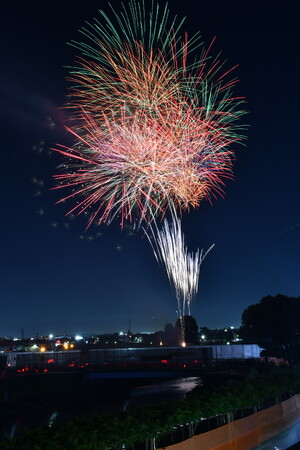 【埼玉県越谷市】夏の風物詩「越谷花火大会」を開催しました!
