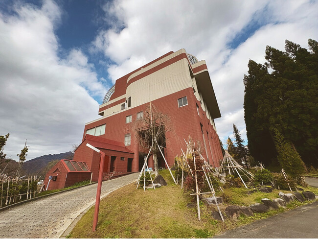 新潟・越後湯沢「トスラブ湯沢」取得のお知らせ 2025年11月リニューアル開業予定