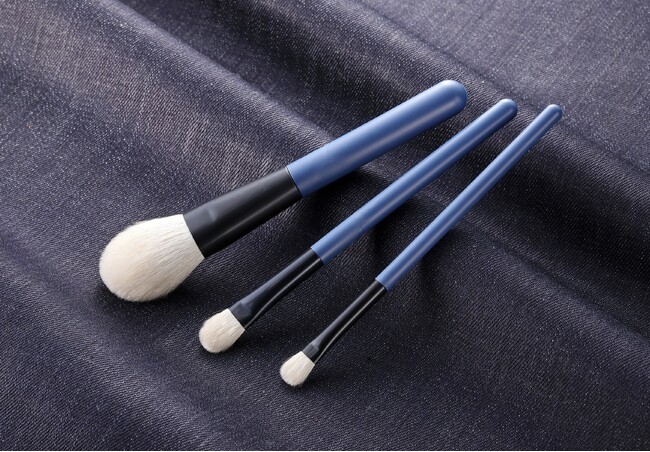 学用品 使用済朝顔プラスチック鉢からできた JAPAN BLUE 熊野筆 