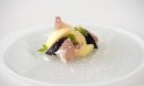 泉州水茄子と白桃、フランス産ジャンボン・クリュ ミントとリコッタサラータのアクセント 泉州水茄子と白桃、フランス産ジャンボン・クリュ ミントとリコッタサラータのアクセント
