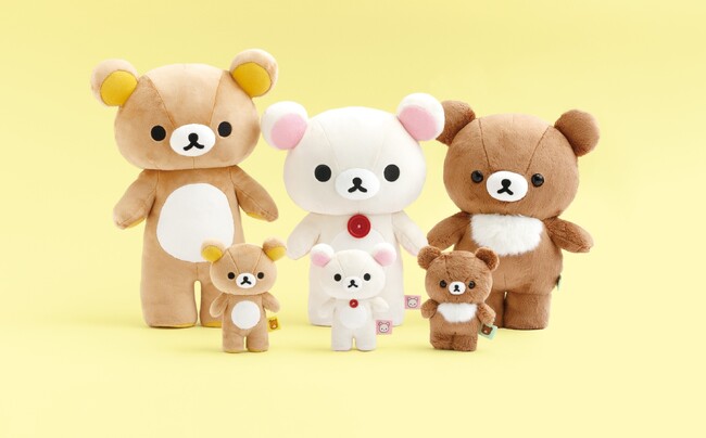 リラックマたちを立てて飾れるぬいぐるみが新登場！その他、ぬいぐるみ素材のバッグやお財布、フォトキーホルダーなどかわいいぬいぐるみ雑貨が9月上旬より販売開始