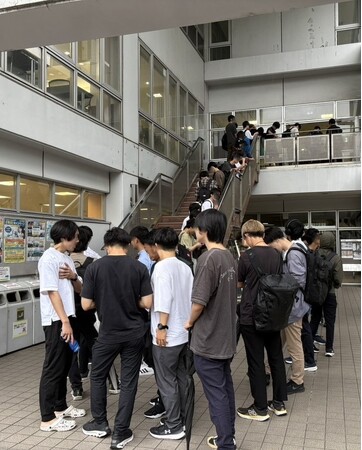 大学内で大好評!「100円夕食」企画、全国22大学で約3万食を提供