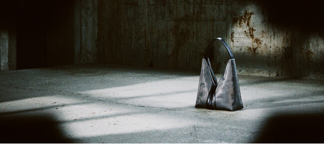 【HIROKO HAYASHI】2025秋冬コレクションを発表