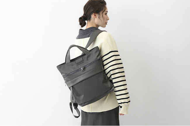 「ダブルアンド デイナイト」 から、トート&リュックの２WAY通勤バッグ「サクテ 2 ウェイリュック」デビュー