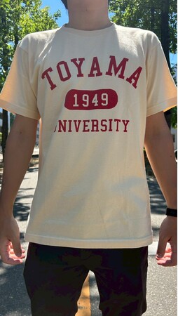 富山大学の学生サークルが、カレッジＴシャツを企画・デザイン・販売する地域密着型プロジェクト『トヤマ マーケット』を始動