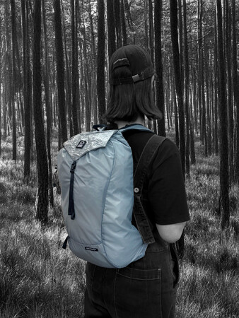 ZEROGRAM、ハイカーの快適性を追求した155g パッカブルな15Lデイパック「Packable Sil. Daypack15」を８月中旬発売