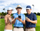 仲間とスマホでスウィング確認 仲間とスマホでスウィング確認