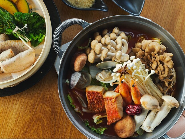 箱根仙石原の癒し宿にて【薬膳鍋・ハーブ蒸し】お食事プラン販売開始　自然の力でパワーチャージ｜2025年9月12日宿泊分より