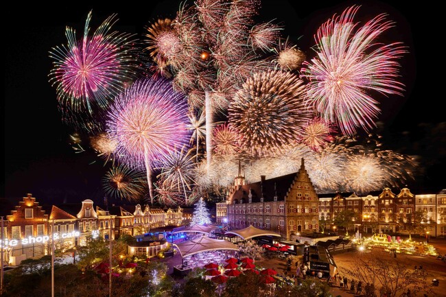 西日本最大級22,000発の花火が初冬の夜空を彩る「九州一 大花火まつり」受賞歴を誇る日本と海外の花火師たちの共演花火の開催決定！恒例の大スターマインなどタイムテーブルも公開