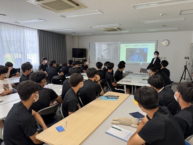 アヲハタがサンフレッチェ広島ユース選手を応援！広島大学の田原准教授を講師にお迎えし「時間栄養学」セミナーを開催。