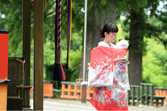 【真夏のお宮参り】記録的猛暑でも9割が満足「やってよかった！」2025年7月お宮参り 先輩パパ・ママのリアルな声【きものレンタリエ独自調査】