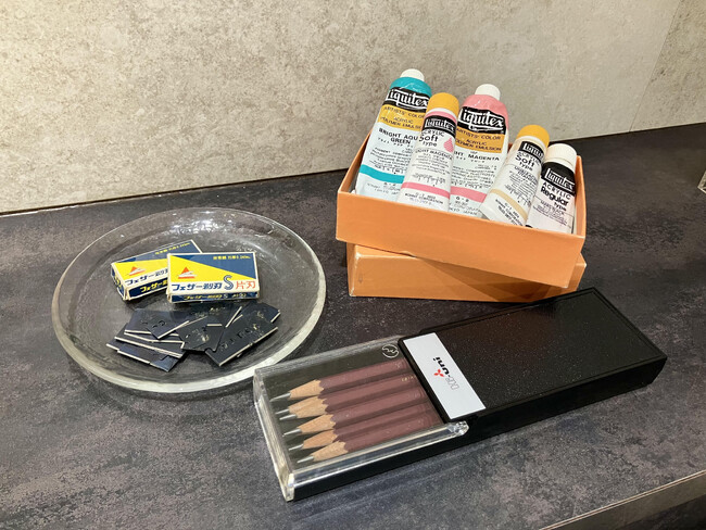 ありあけ直営店舗にて「柳原良平画伯を偲ぶフェア」実施　～横浜みなと博物館主催 柳原良平没後10年企画展開催を記念して～　2025年8月8日（金）～10月13日（月・祝）